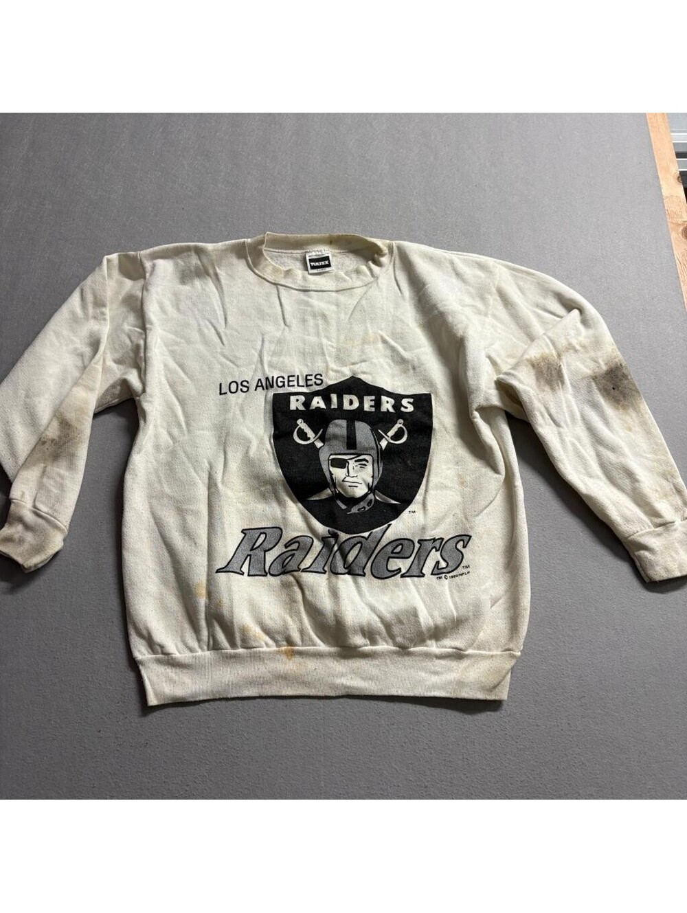 Vintage 1992 Los Angeles Raiders Tultex Sweatshirt Mens XL White NFL Distressed